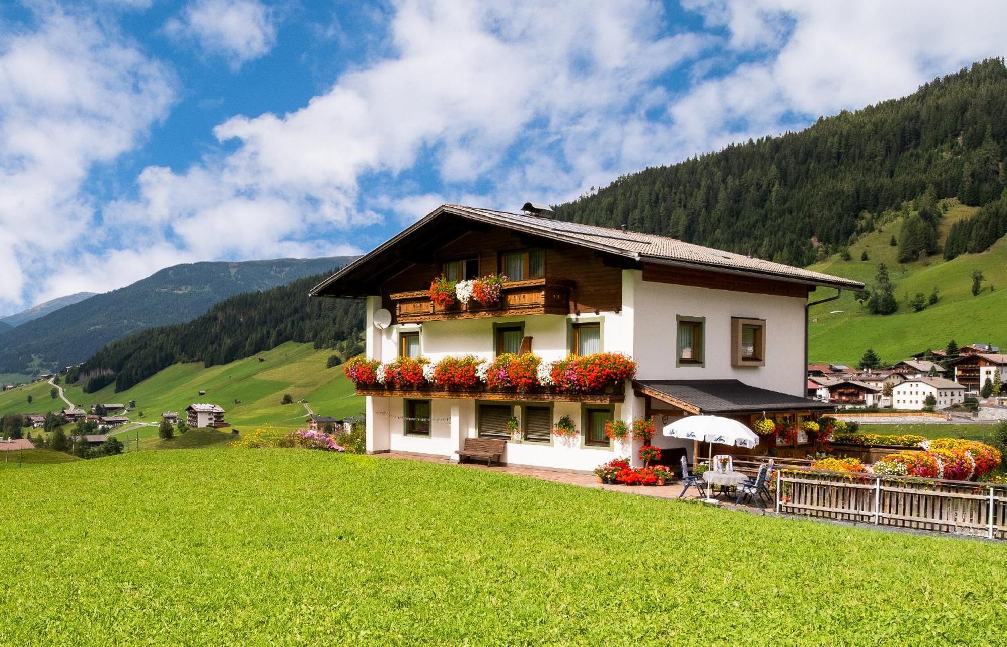 Haus Annemarie Apartments Kartitsch - Hochpustertal Ngoại thất bức ảnh