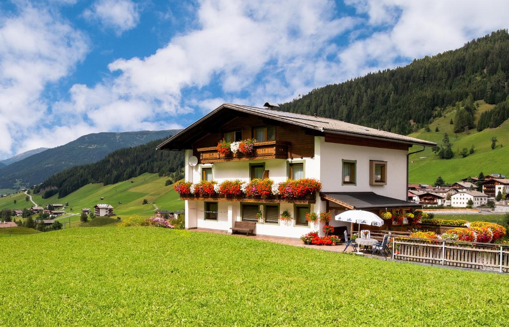 Haus Annemarie Apartments Kartitsch - Hochpustertal Ngoại thất bức ảnh